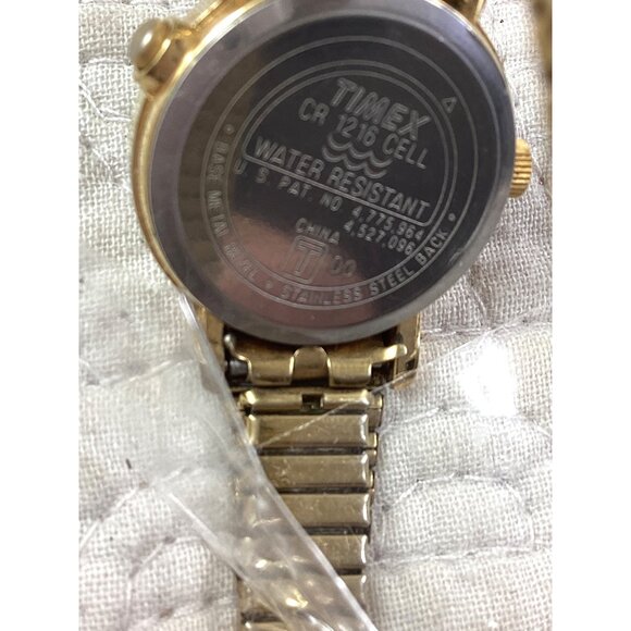 Timex Indiglo Quartz Watch*Gold Steel Expansion Band White Dial*Needs Battery - Picture 4 of 6